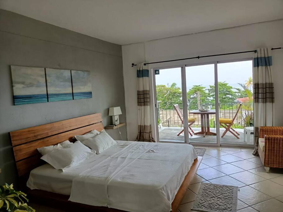 Surf House Holidays Ruisseau Creole Eksteriør bilde